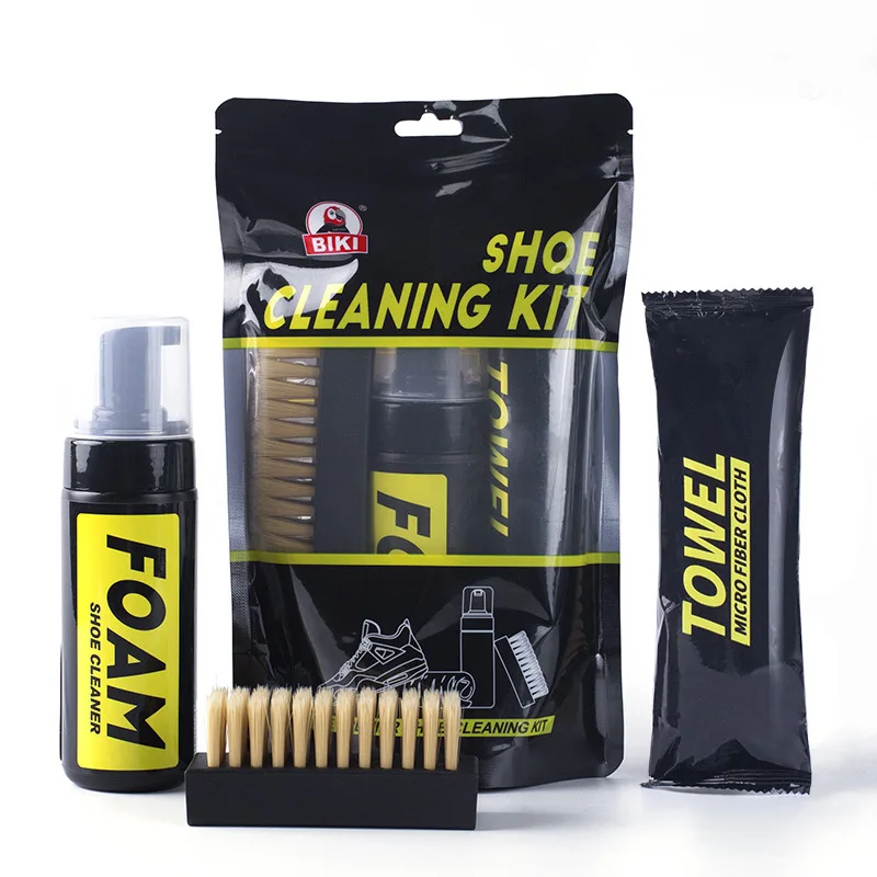 Detergente per scarpe da ginna - Sneaker Care Clean recensione e prezzo