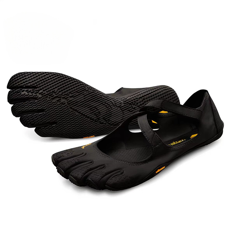 Sneaker da donna originali Fiv - Sneaker Case recensione e prezzo